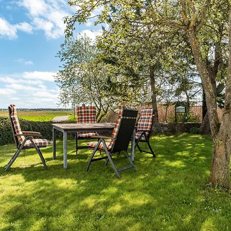 아파트 2 Groß Zicker