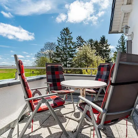 2 아파트 Groß Zicker