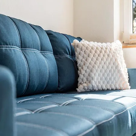 2 아파트 Groß Zicker